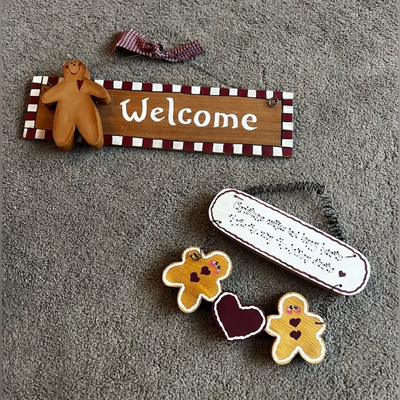 Other - Holiday/Christmas Wooden Gingerbread Wall Decor